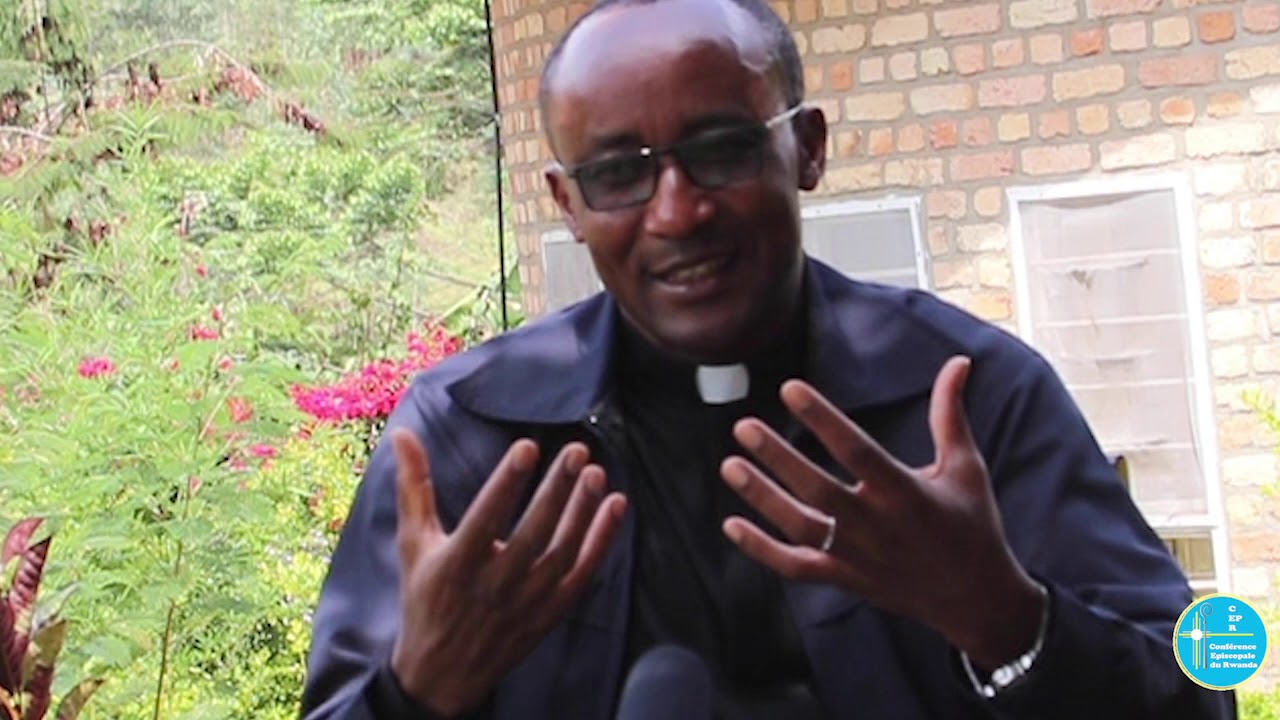 Mgr Edouard Sinayobye